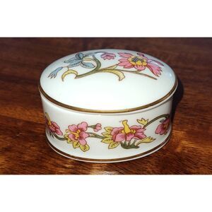 Vintage Aristocrat Bone China oval trinket box of fine bone china floral pattern